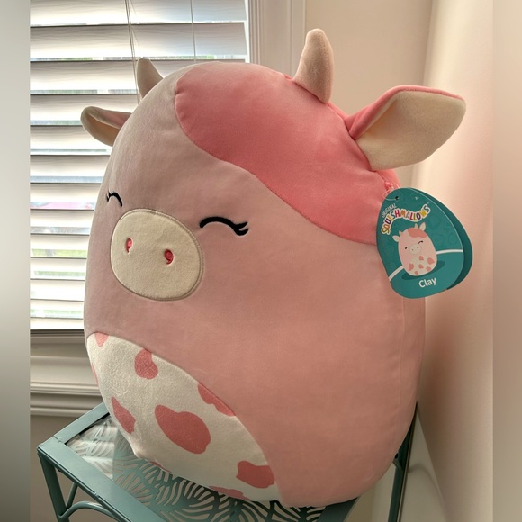 Clay 16” Cow Squishmallow - BNWT - Picture 3 of 6